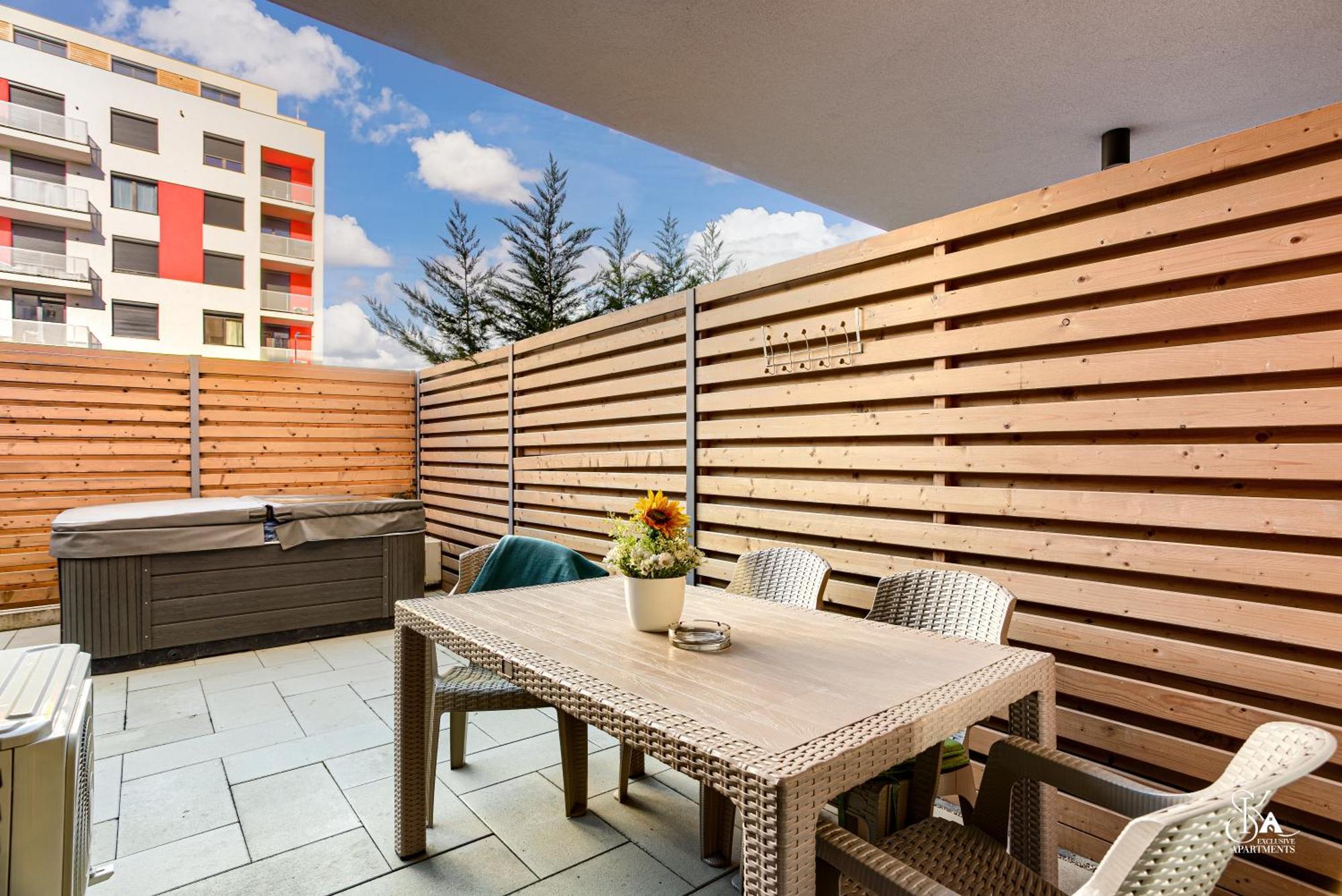 Sika Garden Apartment Арад Екстер'єр фото